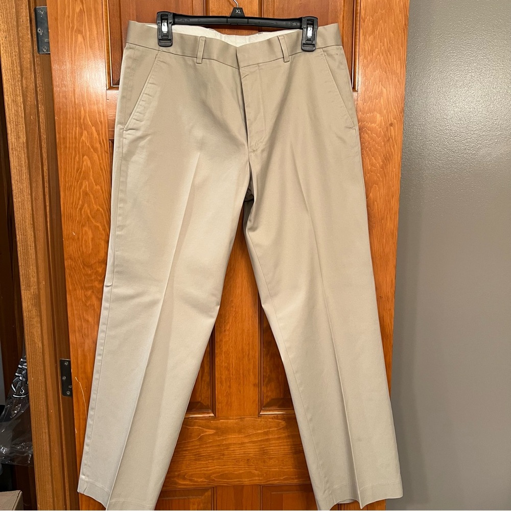 Producer men’s khakis
